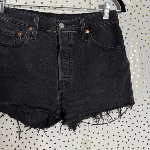 Levi's Black Shorts - Picture 3 of 7